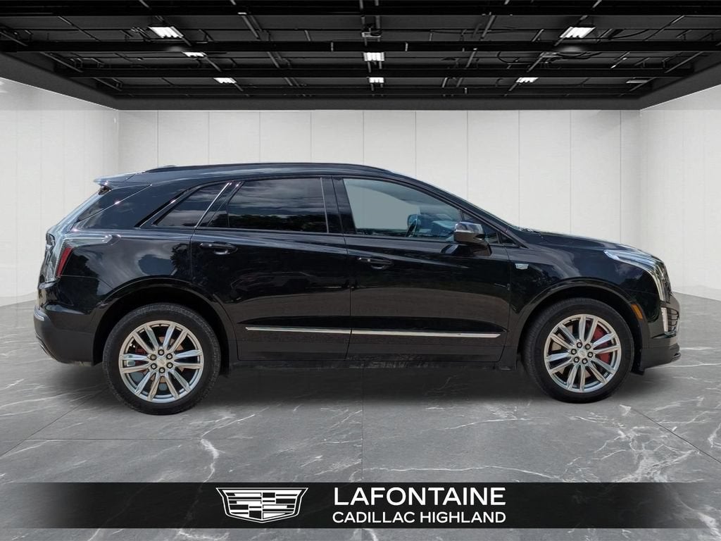 2024 Cadillac XT5 Sport