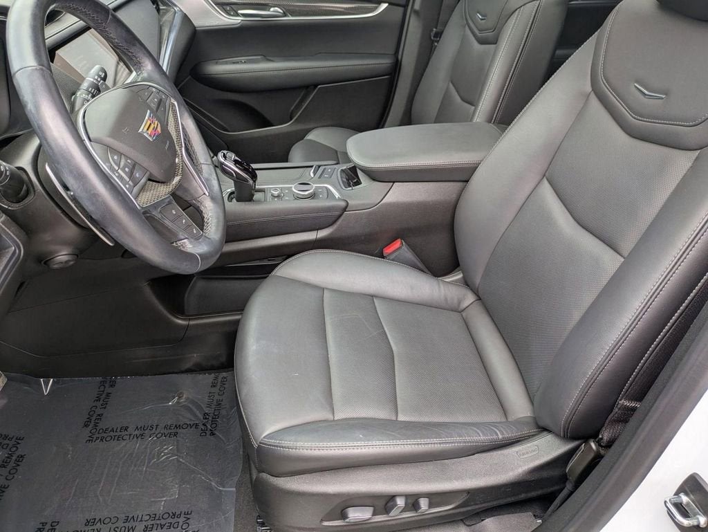 2024 Cadillac XT5 Sport