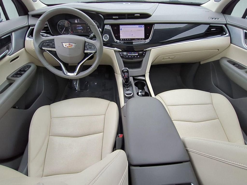 2024 Cadillac XT6 Premium Luxury