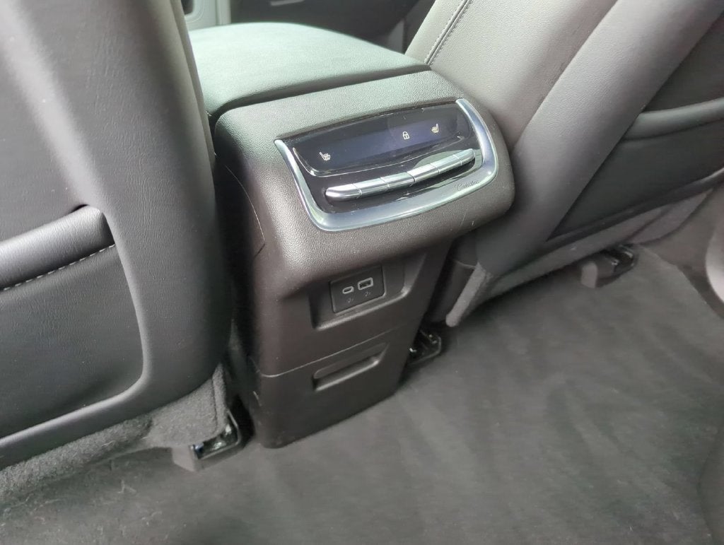 2023 Cadillac XT6 AWD Premium Luxury