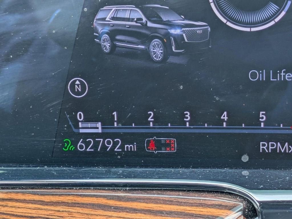 2022 Cadillac Escalade Premium Luxury