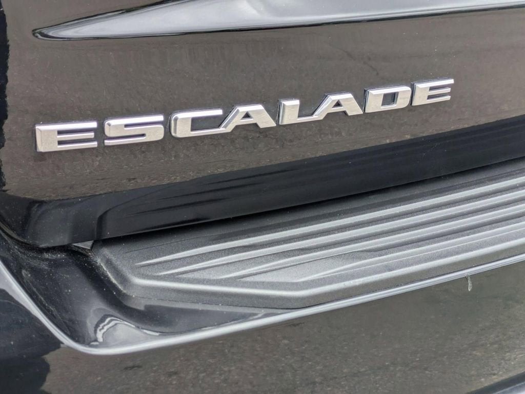2022 Cadillac Escalade Premium Luxury