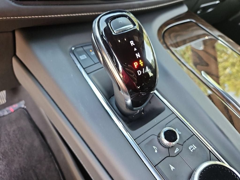 2023 Cadillac Escalade 4WD Sport Platinum