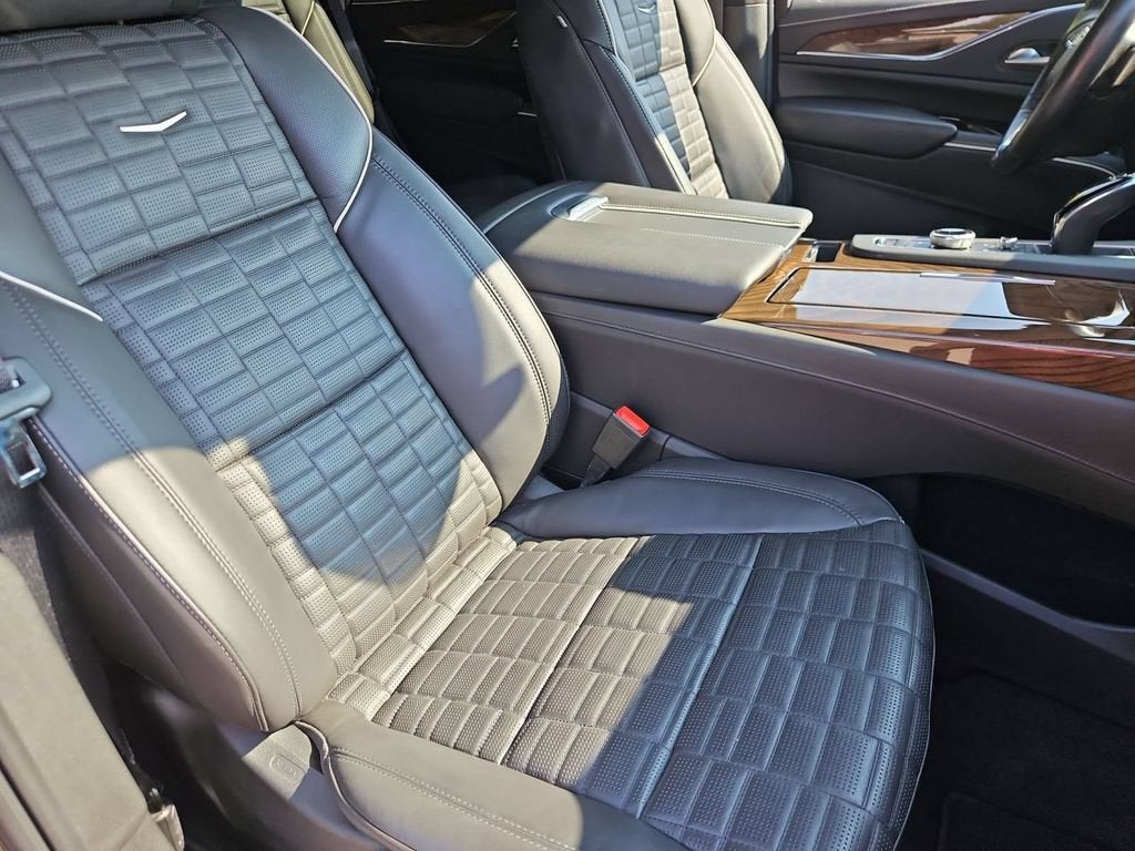 2023 Cadillac Escalade 4WD Sport Platinum