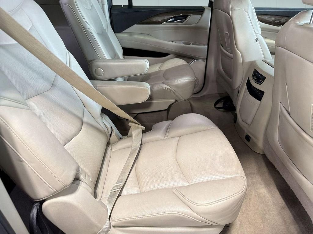 2019 Cadillac Escalade ESV Premium Luxury