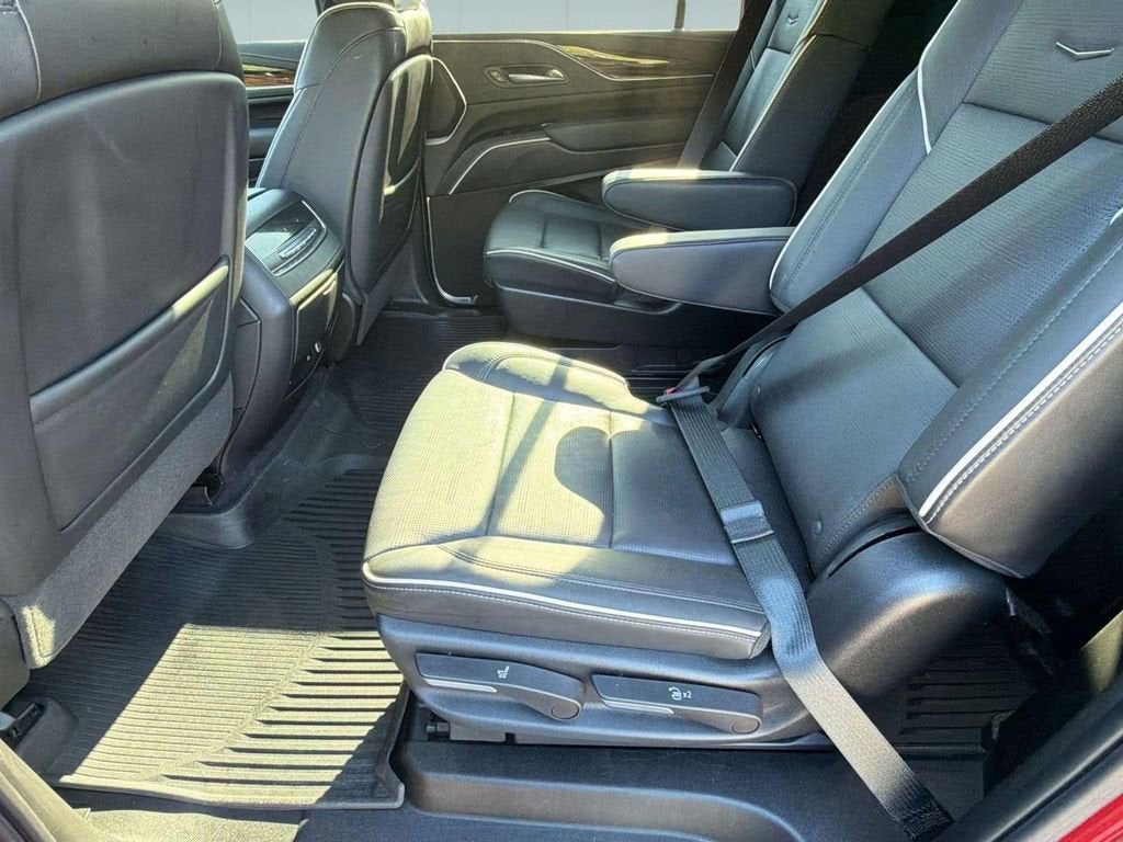 2023 Cadillac Escalade ESV Premium Luxury