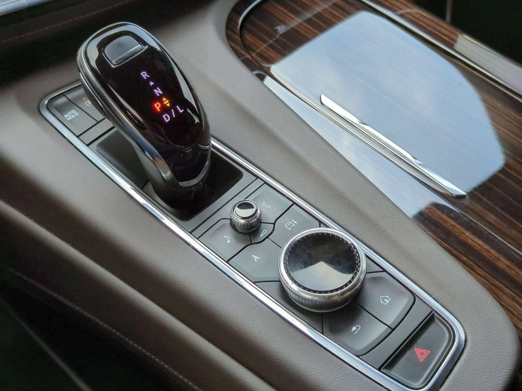 2023 Cadillac Escalade ESV 4WD Premium Luxury