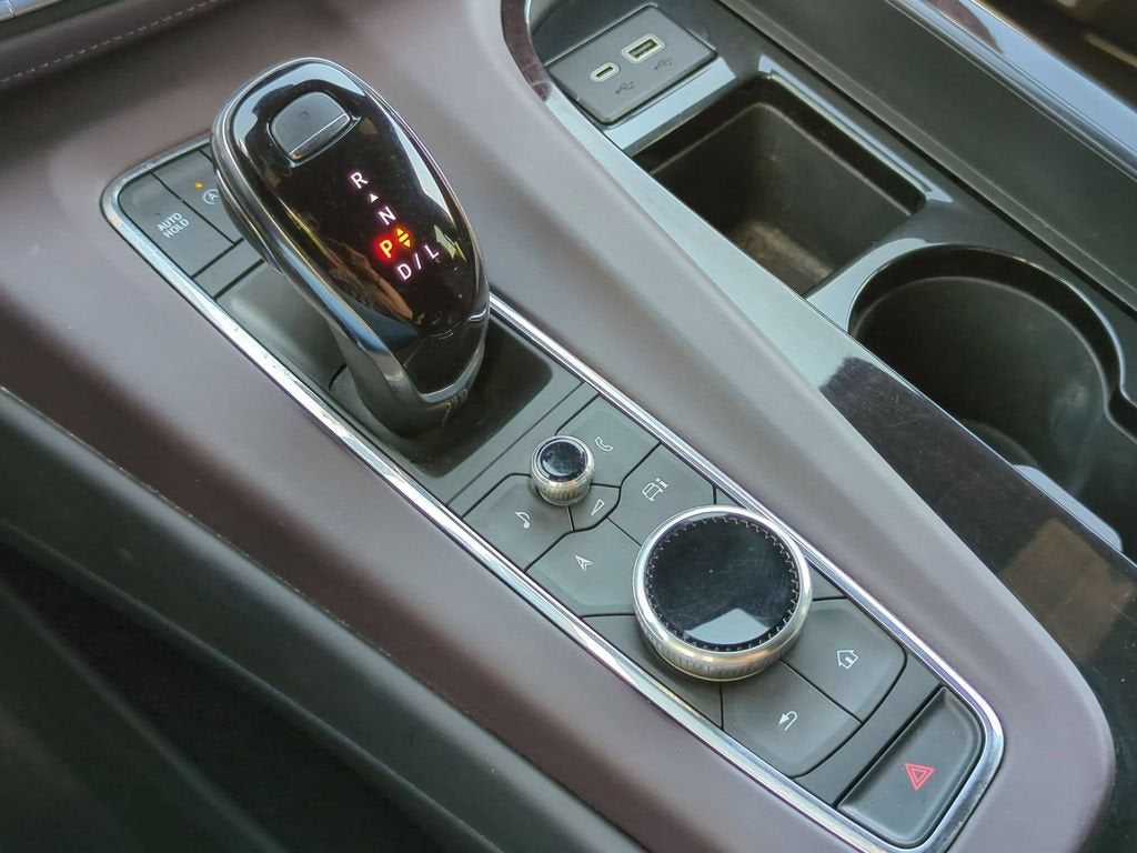 2023 Cadillac Escalade ESV Premium Luxury Platinum