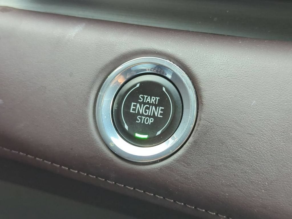 2023 Cadillac Escalade ESV Premium Luxury Platinum