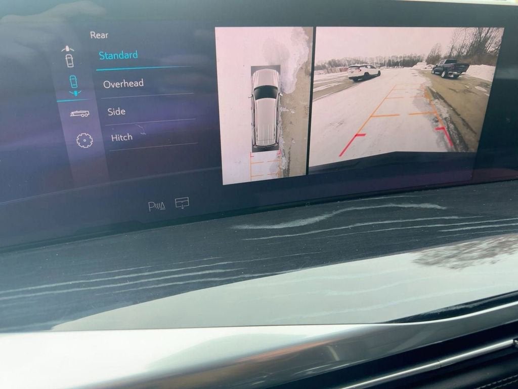 2025 Cadillac Escalade Sport