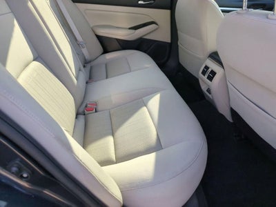 2020 Nissan Altima SV FWD