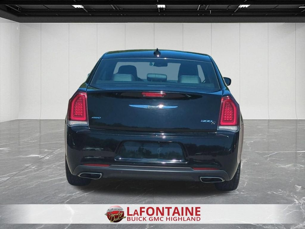 2017 Chrysler 300 300S AWD