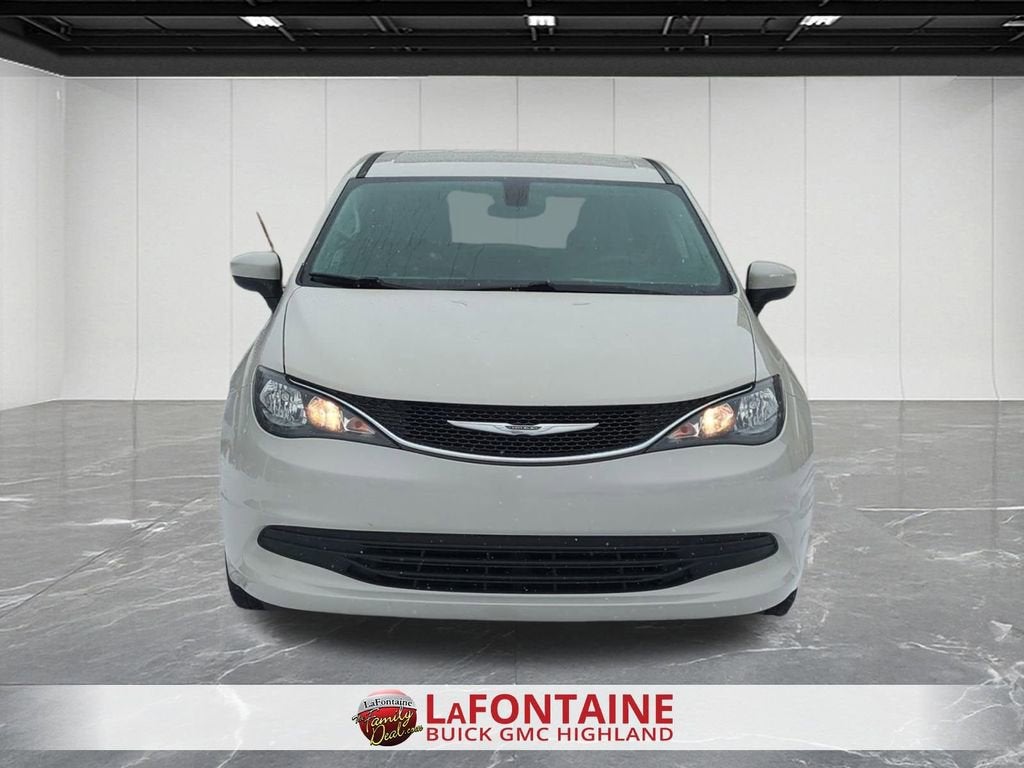 2017 Chrysler Pacifica Touring