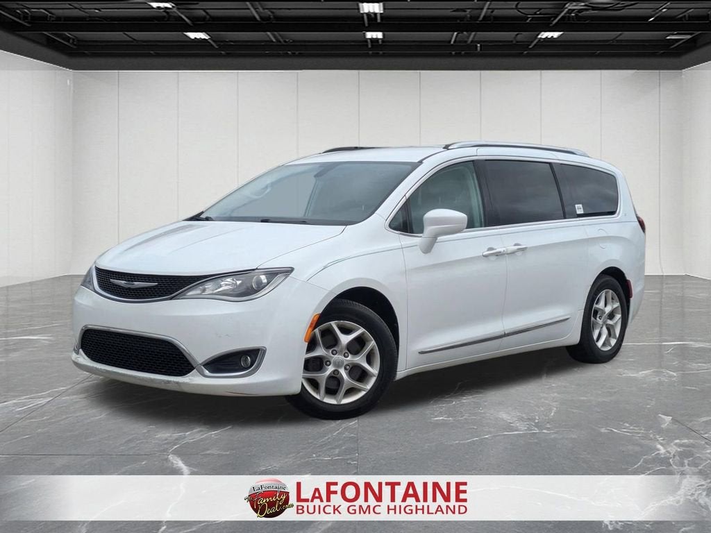 2018 Chrysler Pacifica Touring L Plus