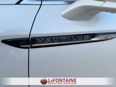 2019 Lincoln Nautilus Black Label