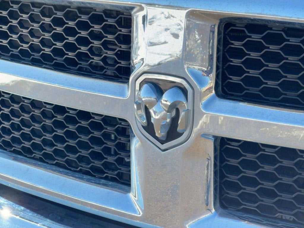 2018 RAM 3500 Tradesman Regular Cab 4x4 8' Box