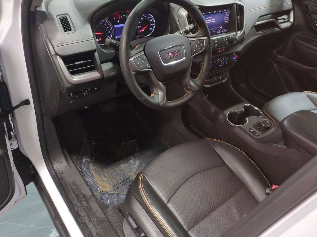 2023 GMC Terrain AT4