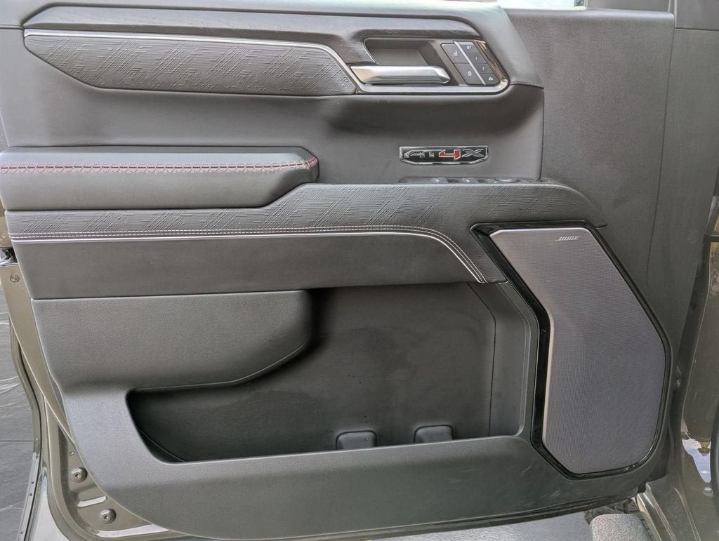 2023 GMC Sierra 1500 AT4X