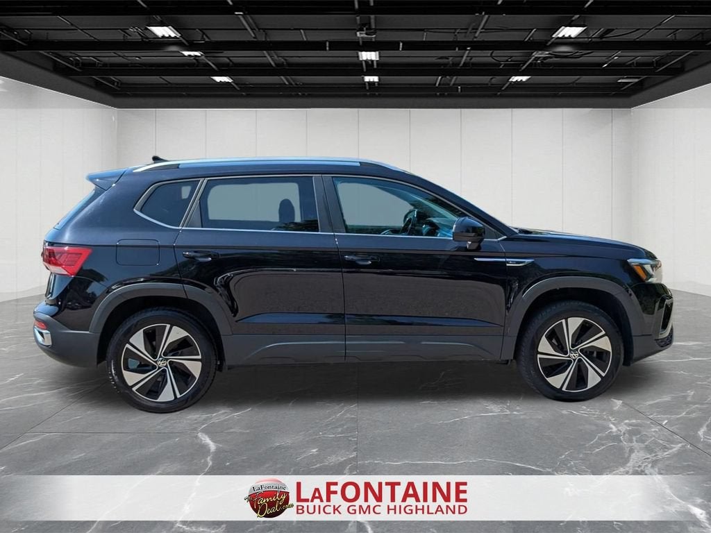 2023 Volkswagen Taos SE