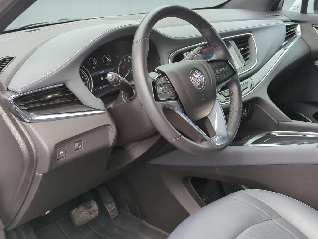 2024 Buick Enclave Essence