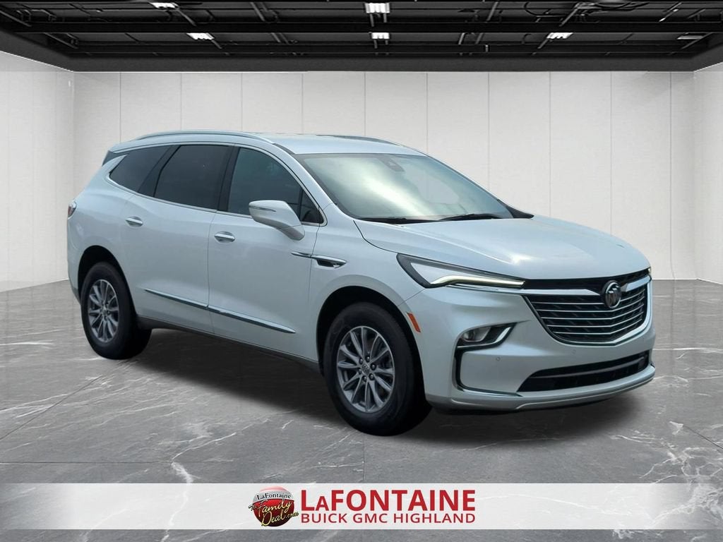 2024 Buick Enclave Essence