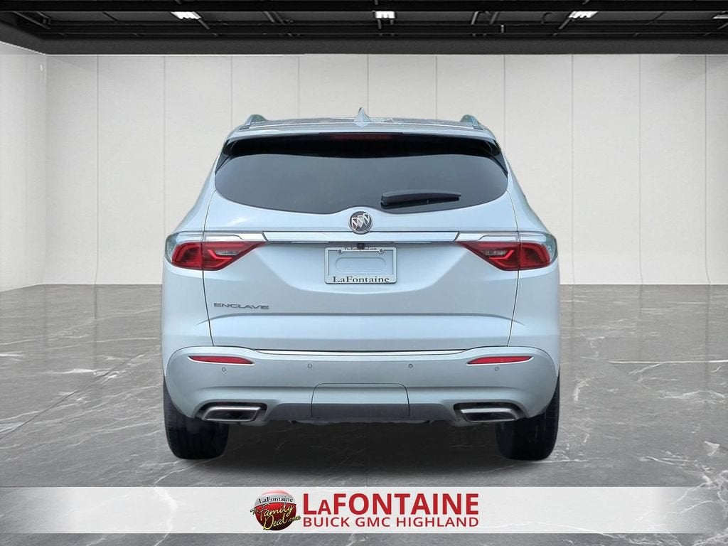 2024 Buick Enclave Essence