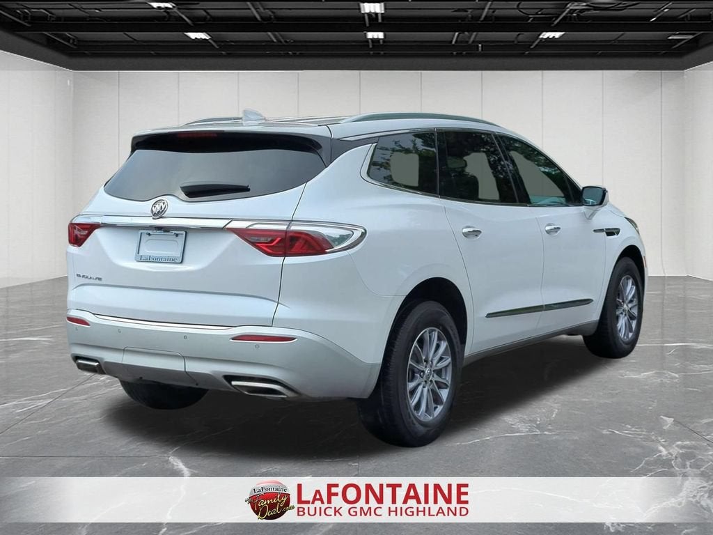2024 Buick Enclave Essence