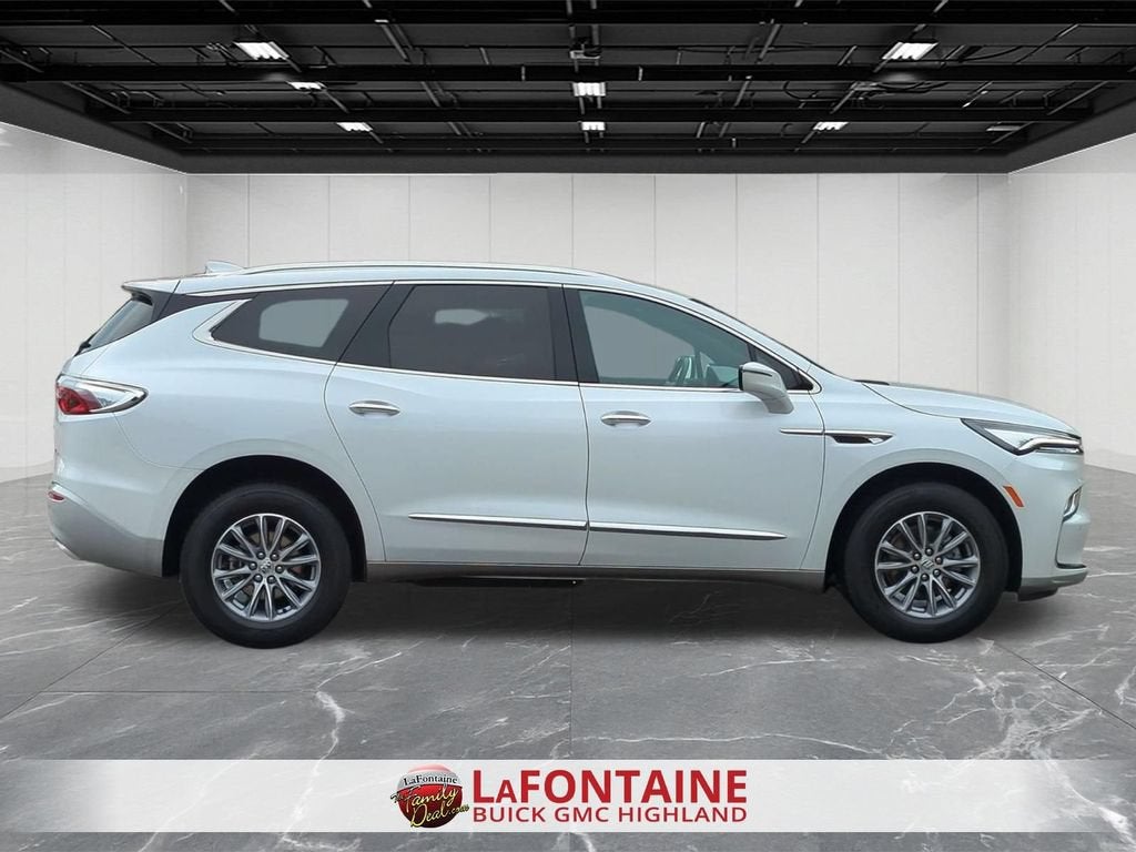2024 Buick Enclave Essence