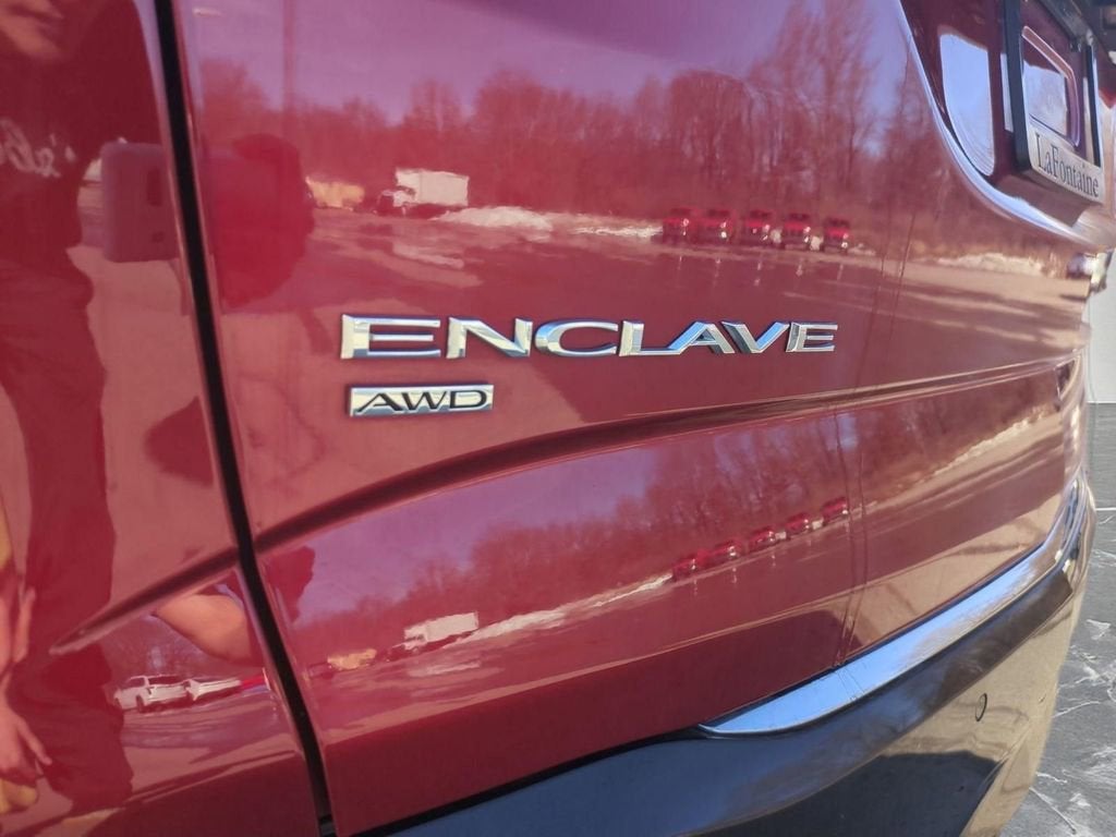 2022 Buick Enclave Essence