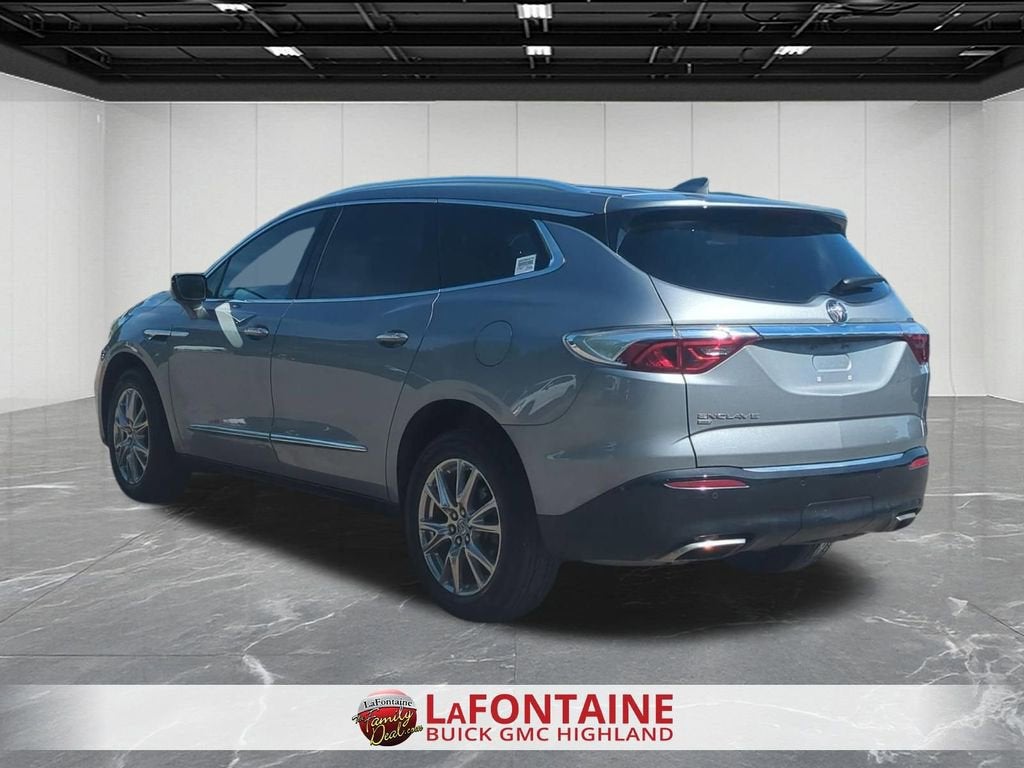2023 Buick Enclave Essence