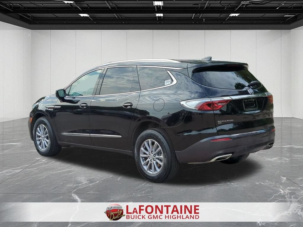 2023 Buick Enclave Essence
