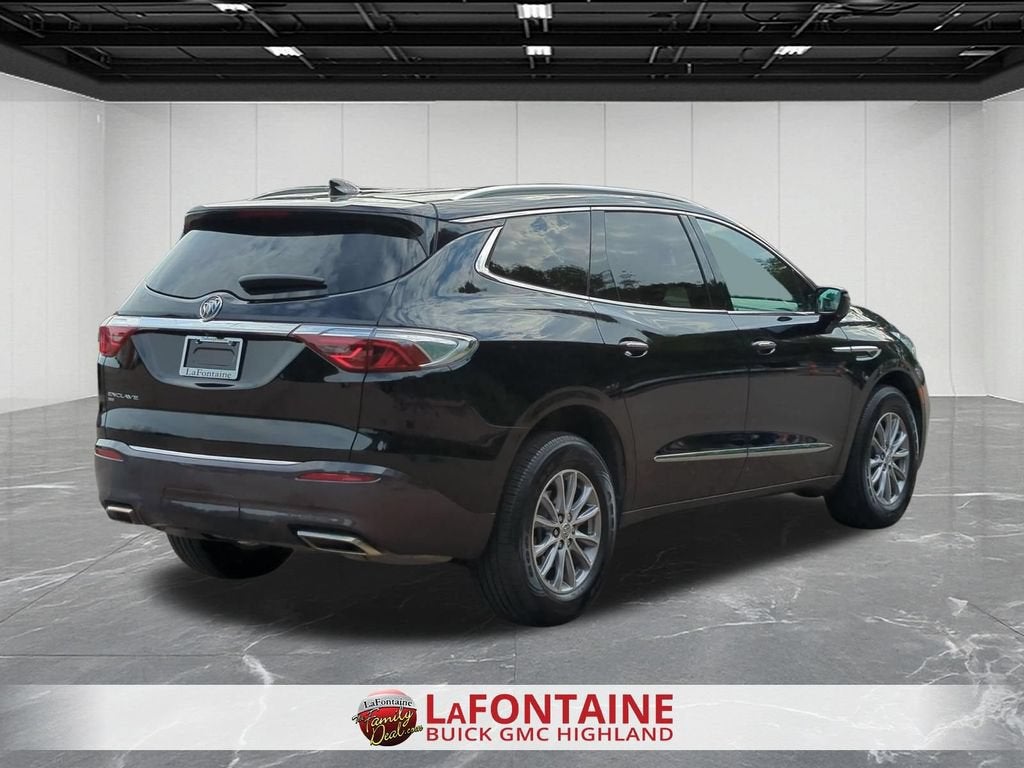 2023 Buick Enclave Essence