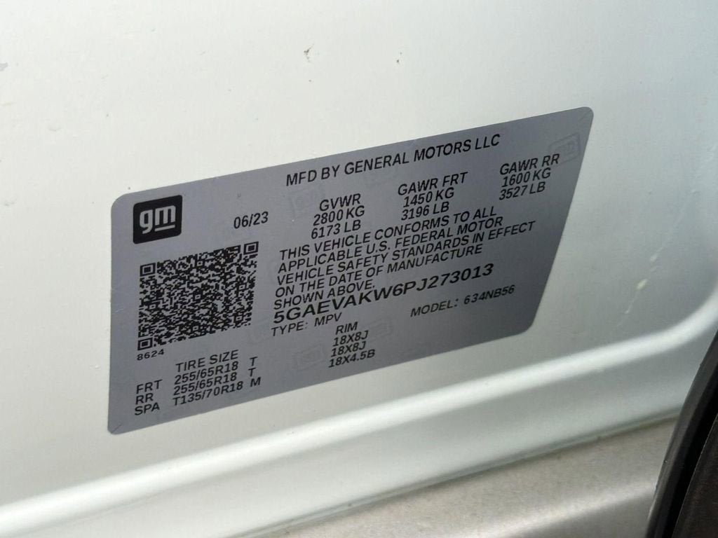 2023 Buick Enclave Essence