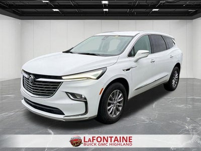2023 Buick Enclave Essence