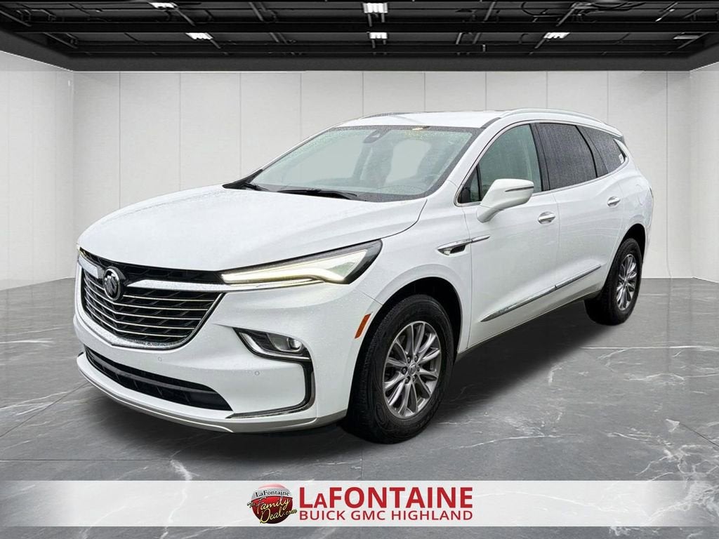 2023 Buick Enclave Essence