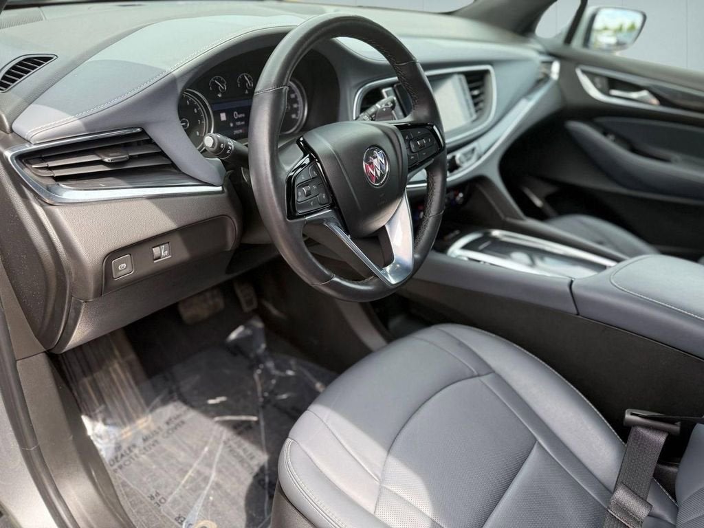 2024 Buick Enclave Essence