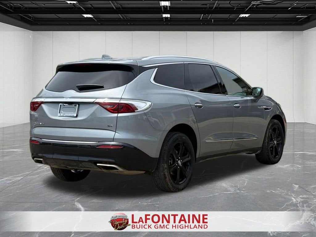 2024 Buick Enclave Essence