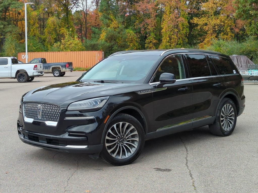 2023 Lincoln Aviator Standard