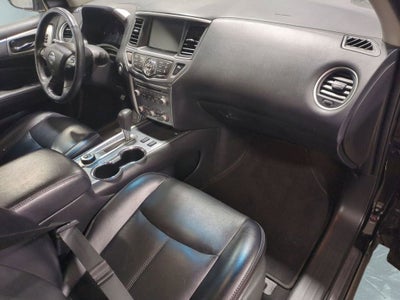 2020 Nissan Pathfinder SL