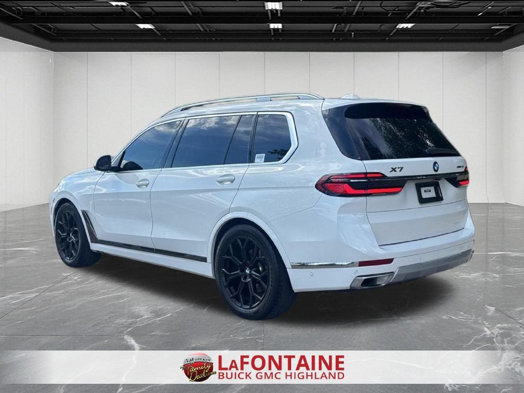 2024 BMW X7 xDrive40i