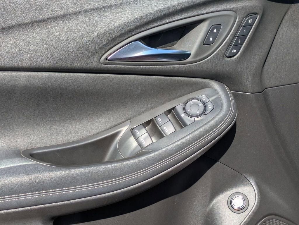 2023 Buick Encore GX Essence