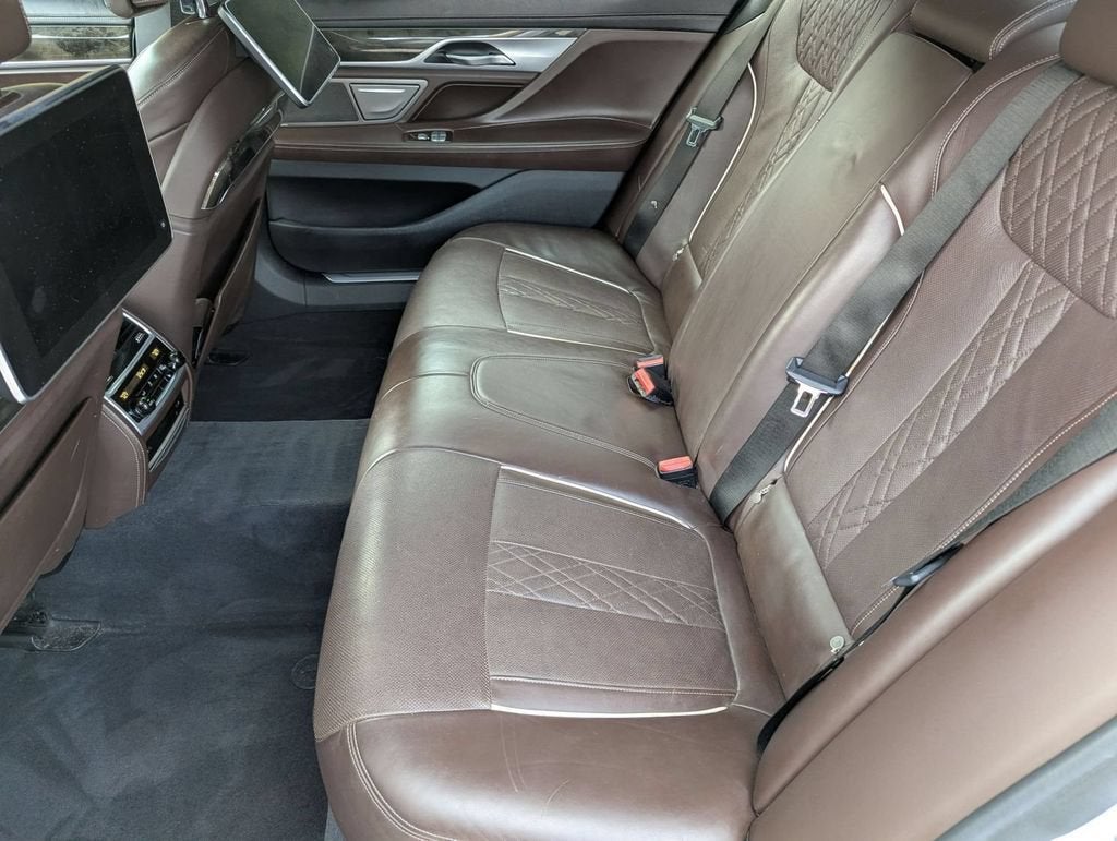 2019 BMW 750i xDrive