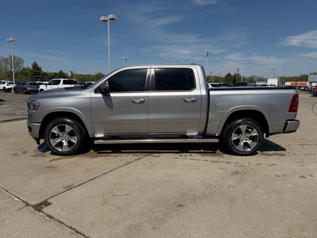 2022 RAM 1500 Laramie Crew Cab 4x2 5'7" Box