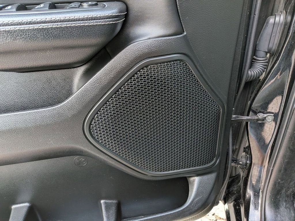2020 RAM 1500 Rebel Crew Cab 4x4 5'7" Box