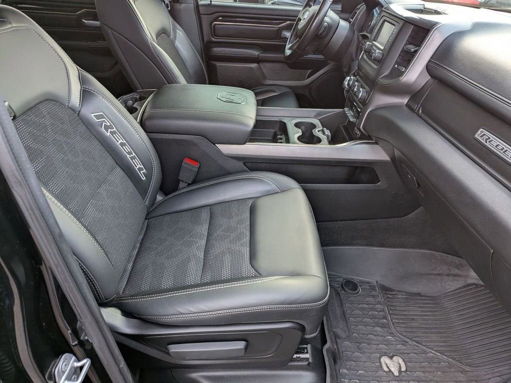 2020 RAM 1500 Rebel Crew Cab 4x4 5'7" Box