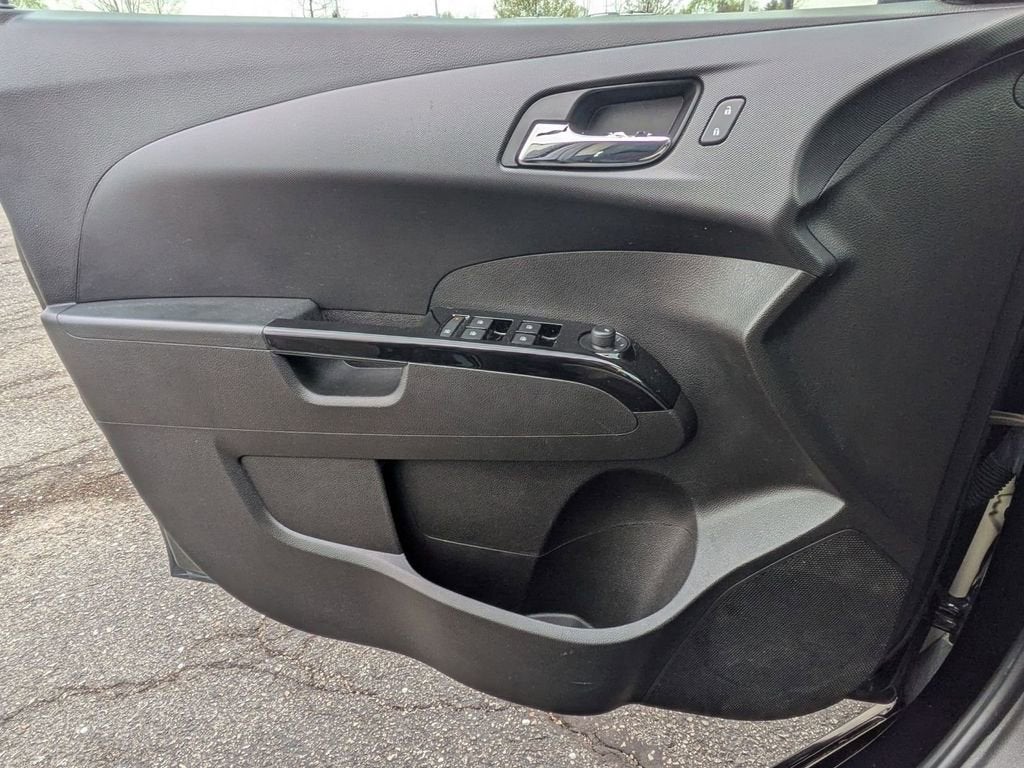 2018 Chevrolet Sonic LT