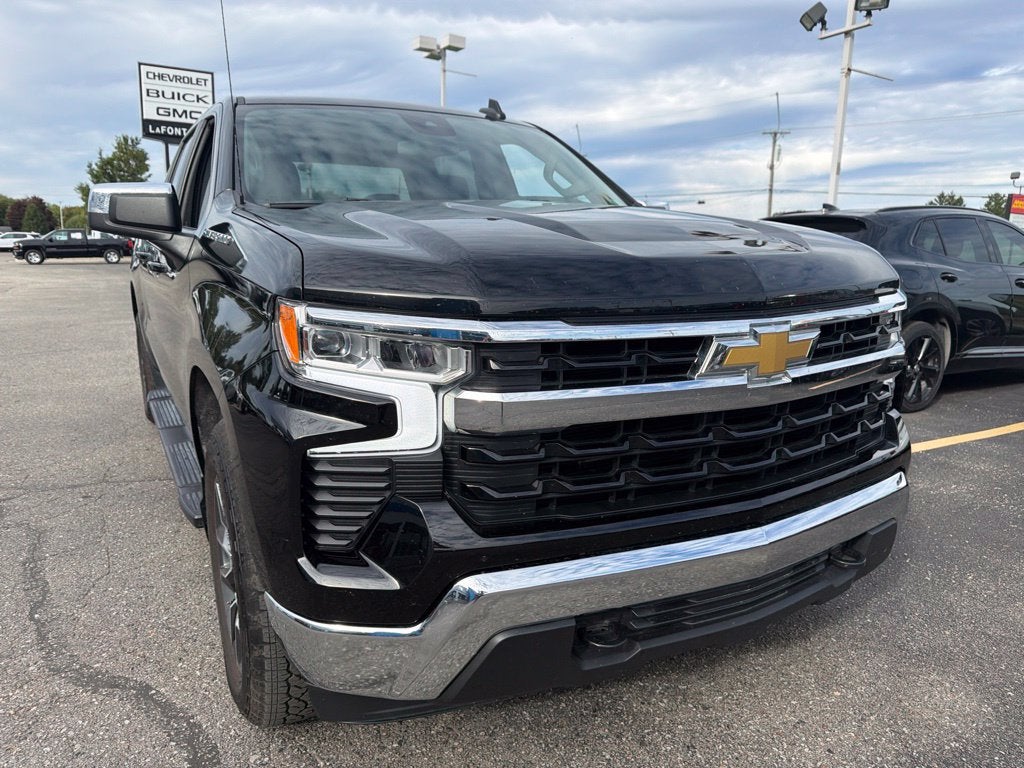2024 Chevrolet Silverado 1500 LT (2FL)