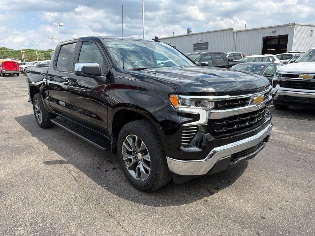 2025 Chevrolet Silverado 1500 LT (2FL)
