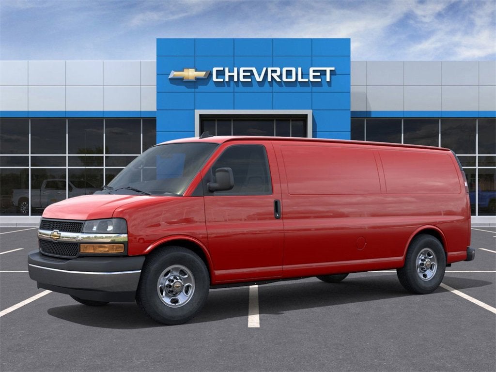 2025 Chevrolet Express Cargo 3500 WT