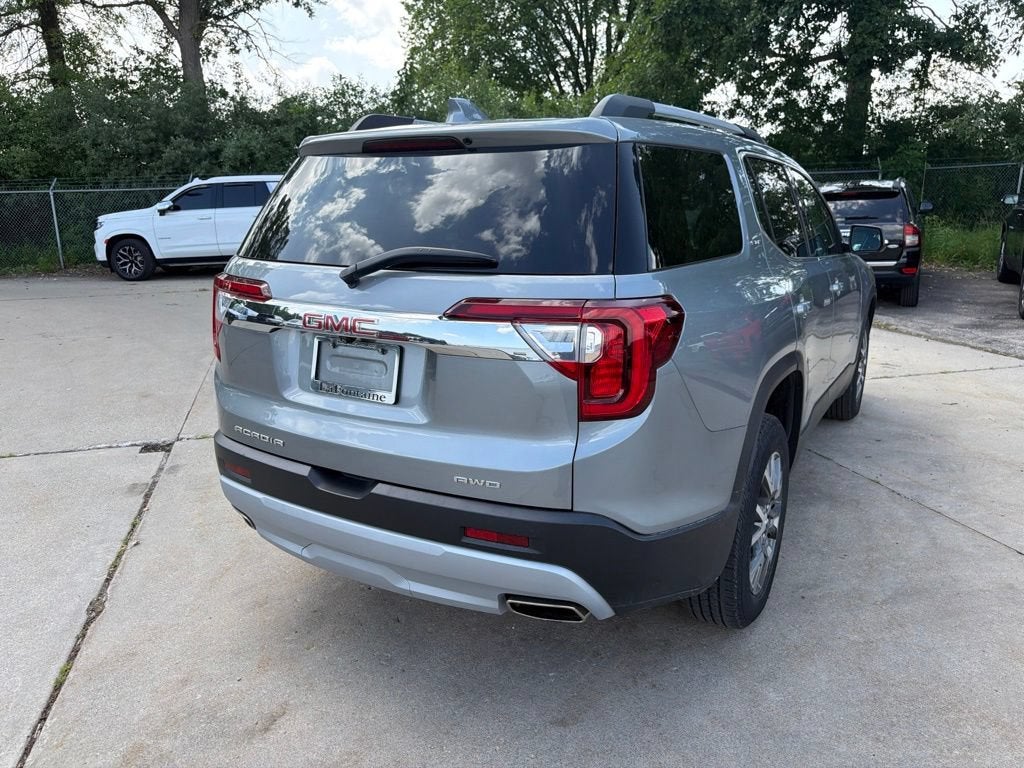 2023 GMC Acadia SLE